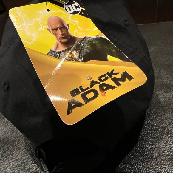 Mens DC Comics Black Adam Logo Snapback Hat - Picture 6 of 7